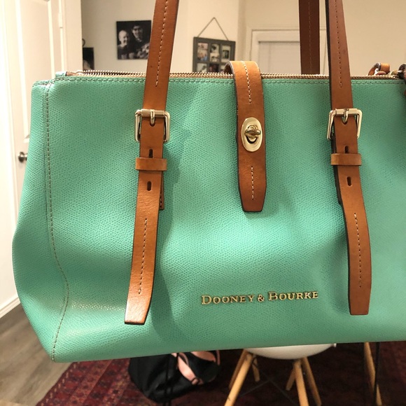 Dooney Bourke Claremont Miller Shopper 